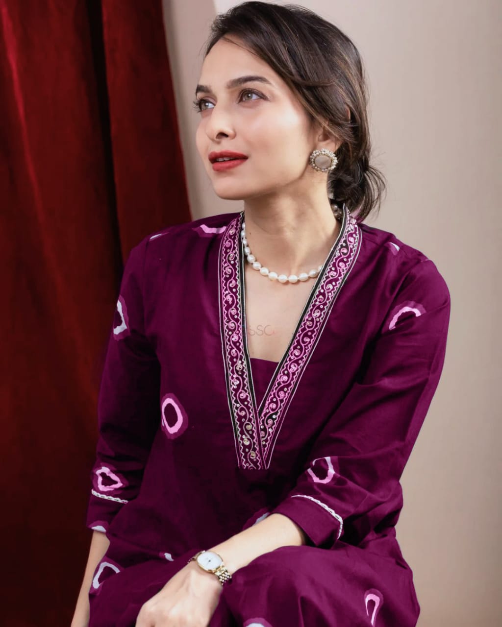 MT Embroidery Neck Cotton Designer Kurti With Bottom Wholesale Shop In Surat